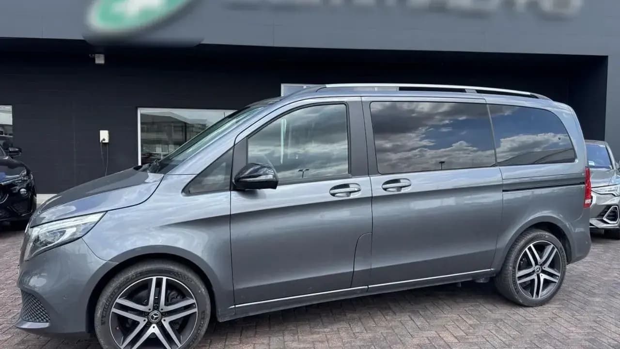Mercedes-Benz V 220 d Automatic 4Matic Premium Compact